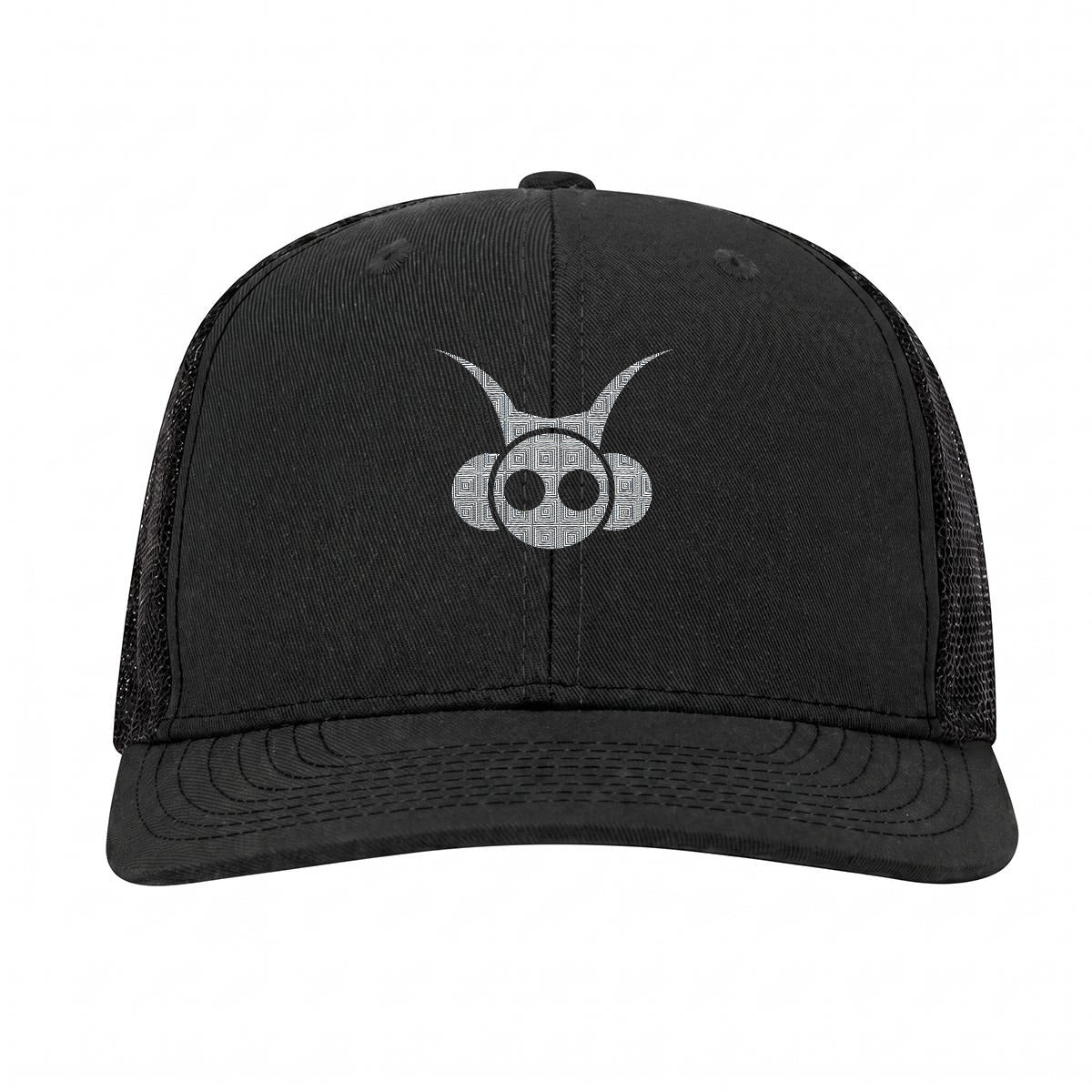 Astro head Embroidery Curved Mesh Cap