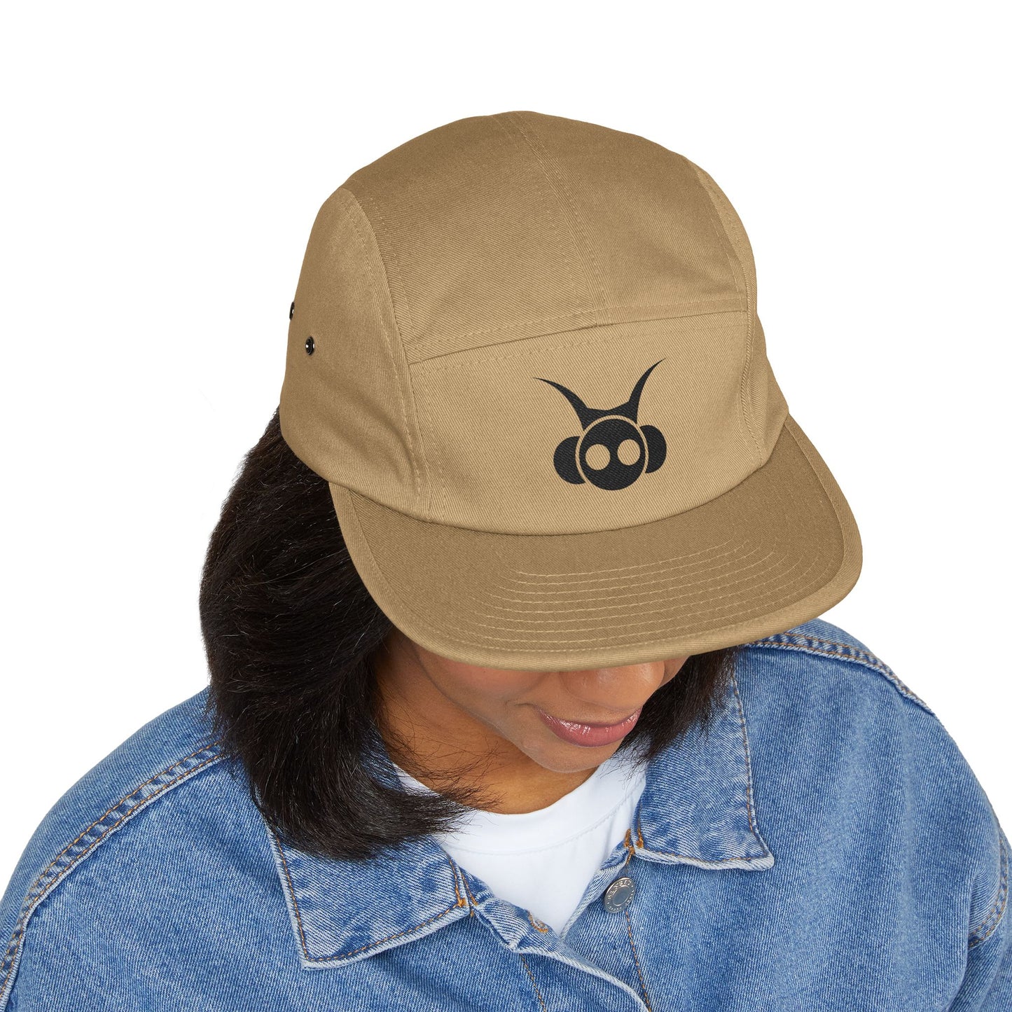 LIQUID SKY HEAD -Embroidered Beetle Skull 5-Panel Cap